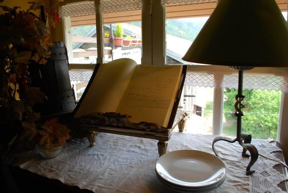 Fattoria Del Pino Bed & Breakfast Orta San Giulio Dış mekan fotoğraf